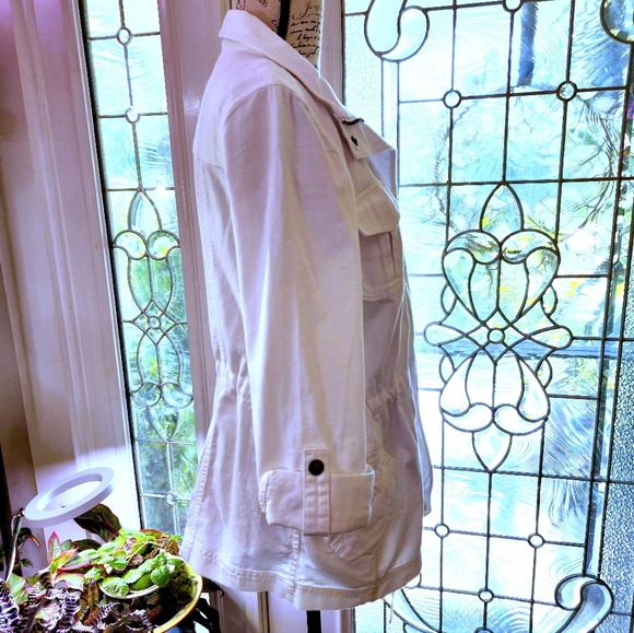 NWT Talbots White Denim Jacket with Adjustable Waist M - Picture 3 of 13